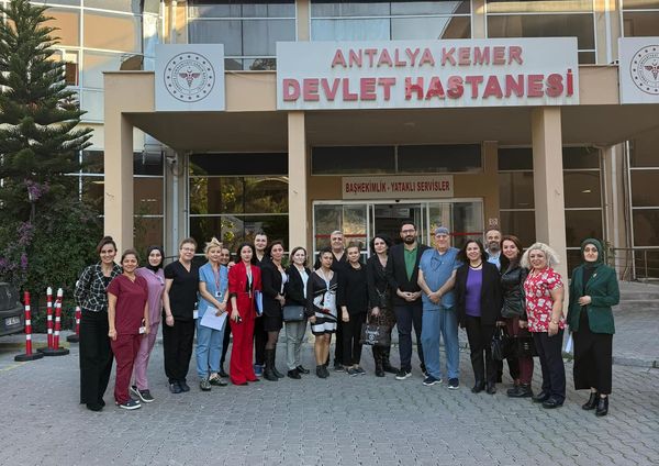 KEMER DEVLET HASTANESİ ‘ANNE DOSTU HASTANE’ OLDU