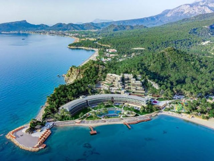NG PHASELIS BAY ÖDÜLE DOYMUYOR