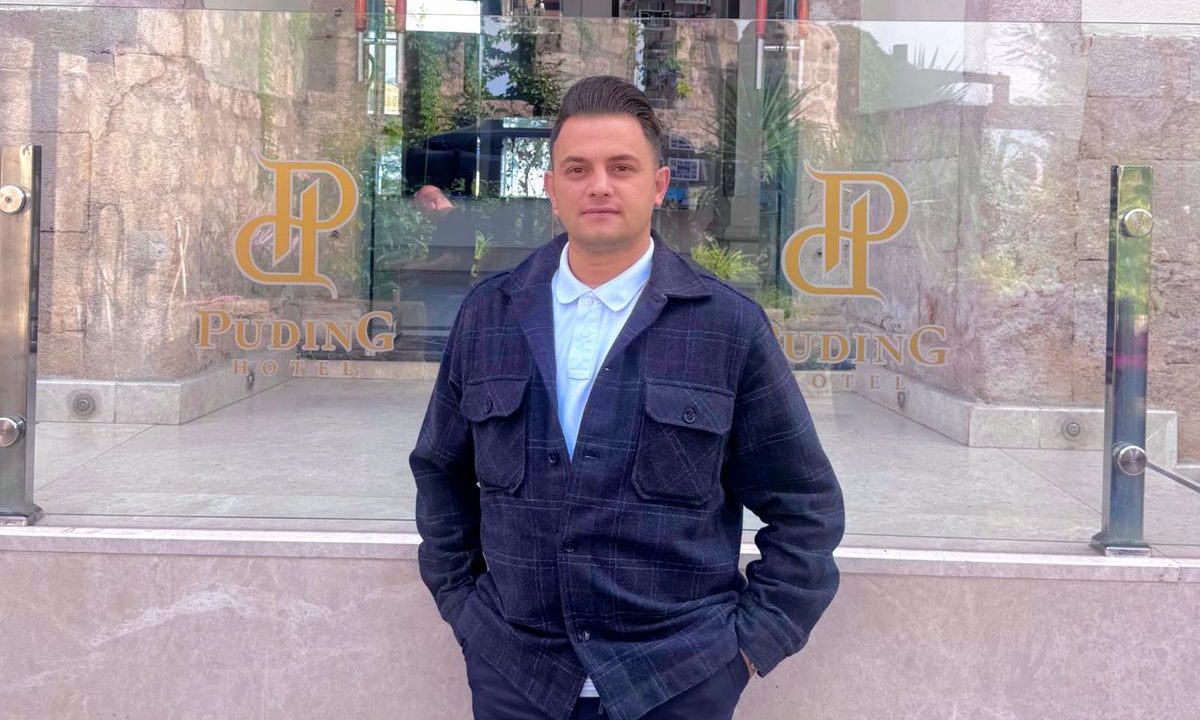 ‘TURİZMDE GENÇLERE FIRSAT VERİN, ONLARA GÜVENİN!’