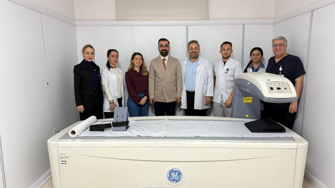 KEMER DEVLET HASTANESİ’NDE KEMİK DANSİMETRESİ CİHAZI HİZMETE GİRDİ