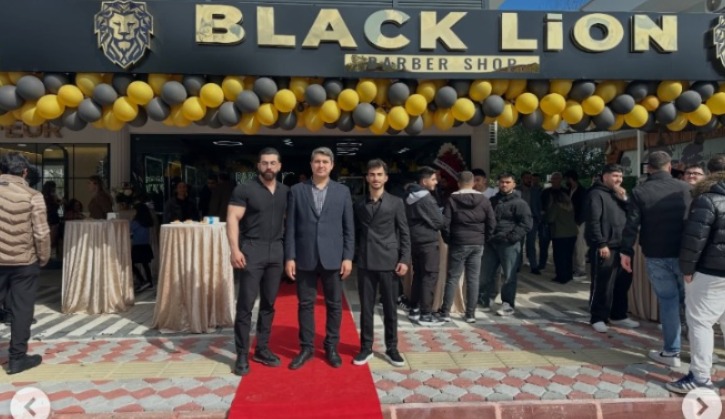 KEMER’DE MODERN DOKUNUŞ: BLACK LION ERKEK BERBERİ HİZMETE AÇILDI