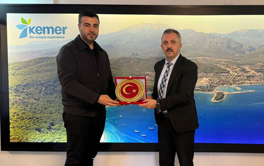 AŞAV’DAN KAYMAKAM SOLMAZ’A ANLAMLI ZİYARET