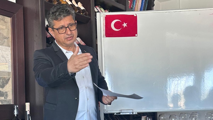 YAT YELKEN SPOR KULÜBÜ’NDE YENİ DÖNEM: YÖNETİM BELİRLENDİ