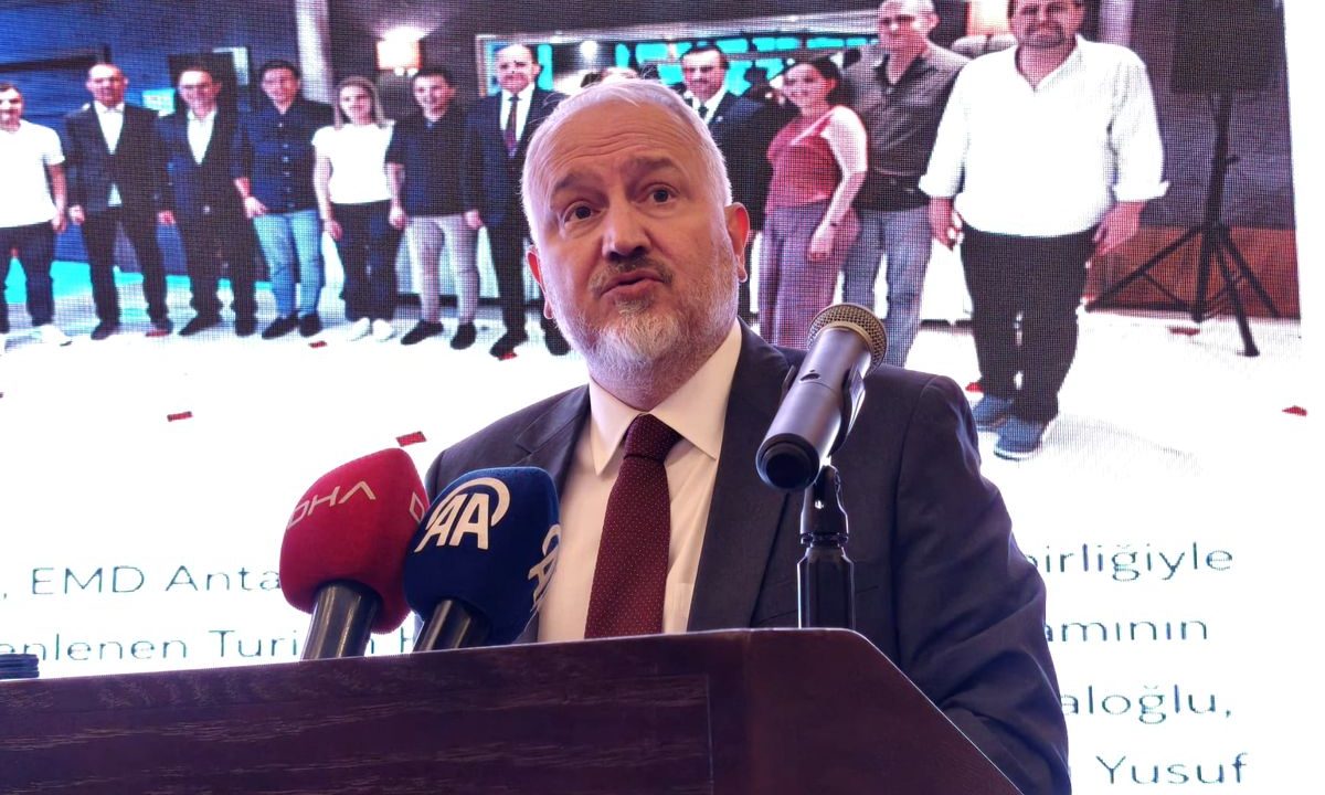 BAŞKAN KAVALOĞLU:’ZOR BİR DÖNEMDEN GEÇİYORUZ AMA DİRAYETLİ BİR SEKTÖRÜZ’