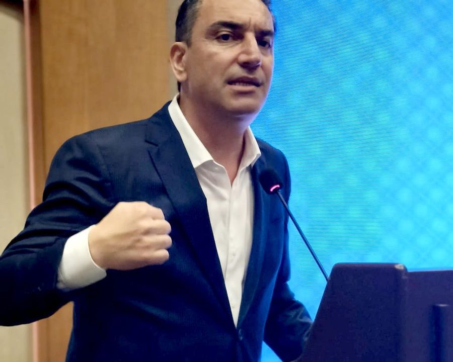 BERKAY BAHAR, PROFESYONEL OTEL YÖNETİCİLERİNE SESLENDİ: “ÇÖZÜM BULANA KADAR MASADAN KİMSEYİ BIRAKMAYACAĞIZ”