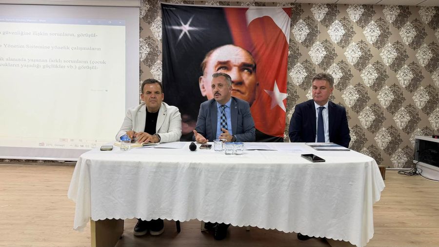 KEMER’DE ÇOCUKLARIN GÜVENLİ EĞİTİM SÜRECİ İÇİN KORUYUCU VE ÖNLEYİCİ TEDBİRLER ELE ALINDI
